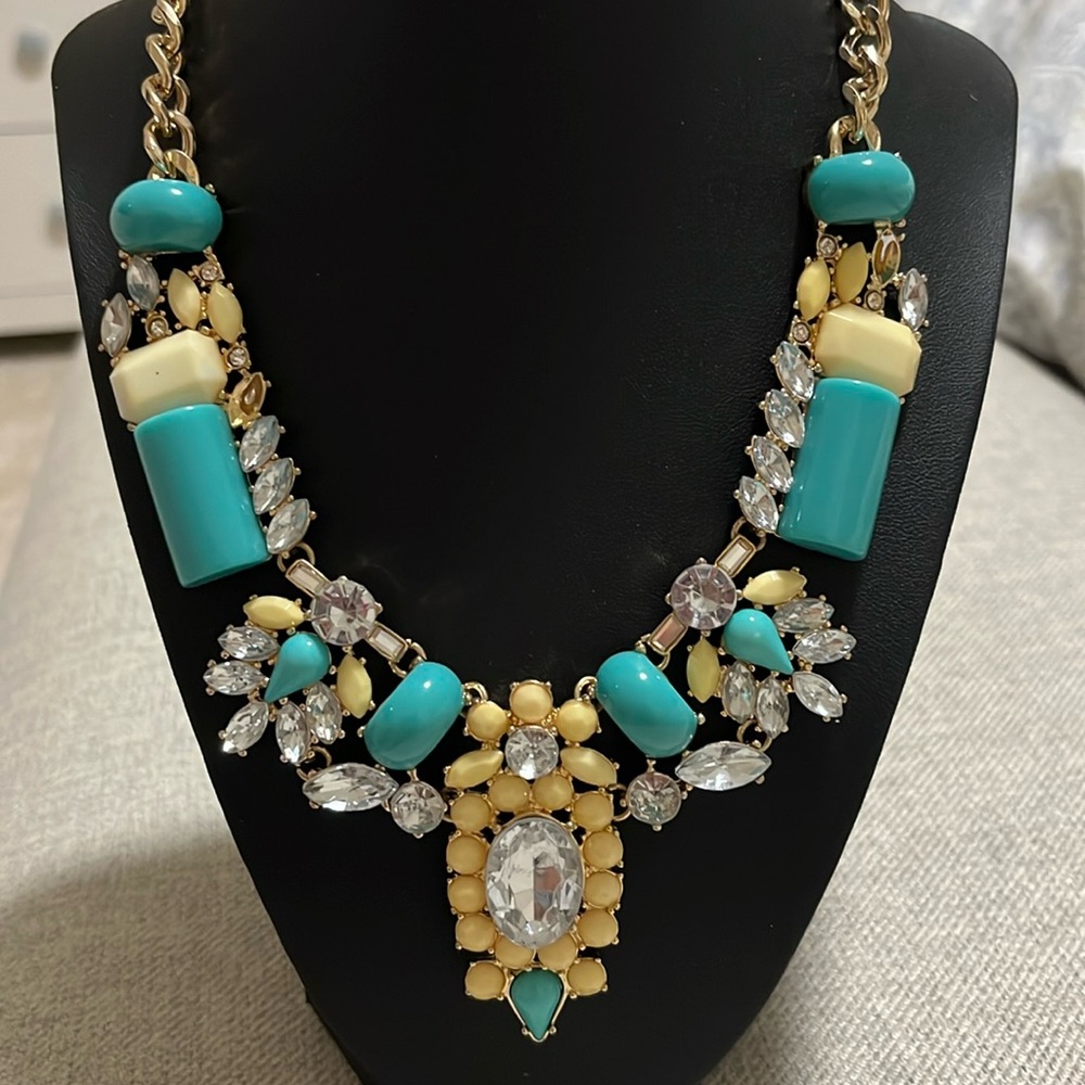 Turquoise, Cream & Gold Jeweled Necklace - Beautiful Statement Piece